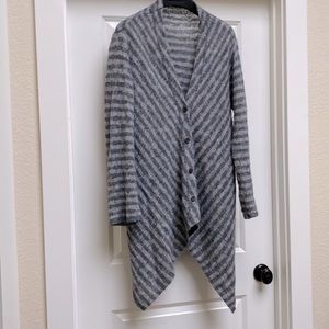 OSKA grey cashmere sweater assymyrical hem flattering back! Size 3 = L/XL